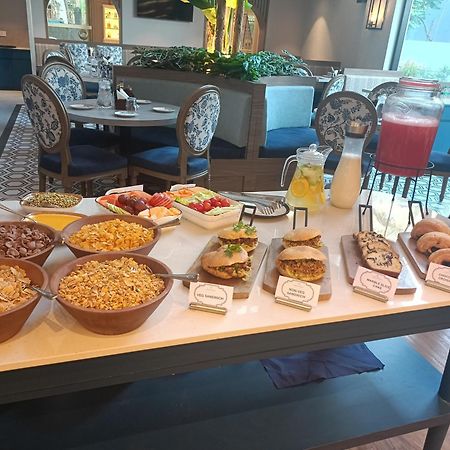 Meritas Auberge Calangute Goa Eksteriør bilde